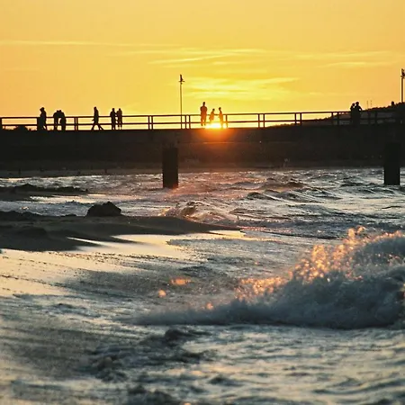 Terrasse, Gratis Nutzung Vom Ahoi Erlebnisbad Und Sauna In Sellin - Meeresblick 43 *