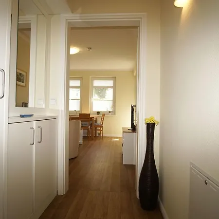 Appartement Terrasse, Gratis Nutzung Vom Ahoi Erlebnisbad Und Sauna In Sellin - Meeresblick 43 *
